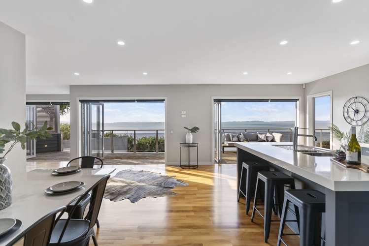 17 Rangitoto View Road Cockle Bay_14