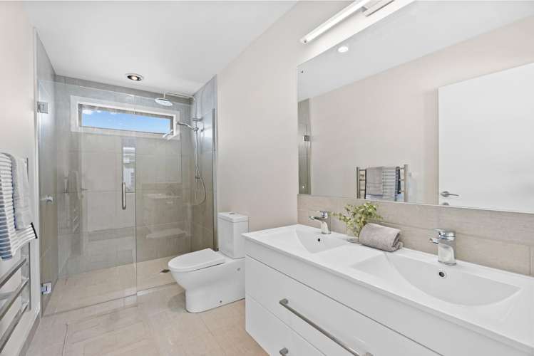 21 Waitemata Drive One Tree Point_15