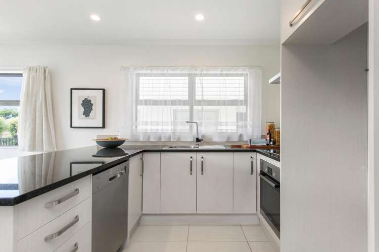 4/33 Elizabeth Street Riccarton_2