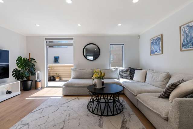 2/15 Roxburgh Street Mount Victoria_2