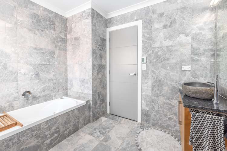 79b Golf Road Paraparaumu Beach_22