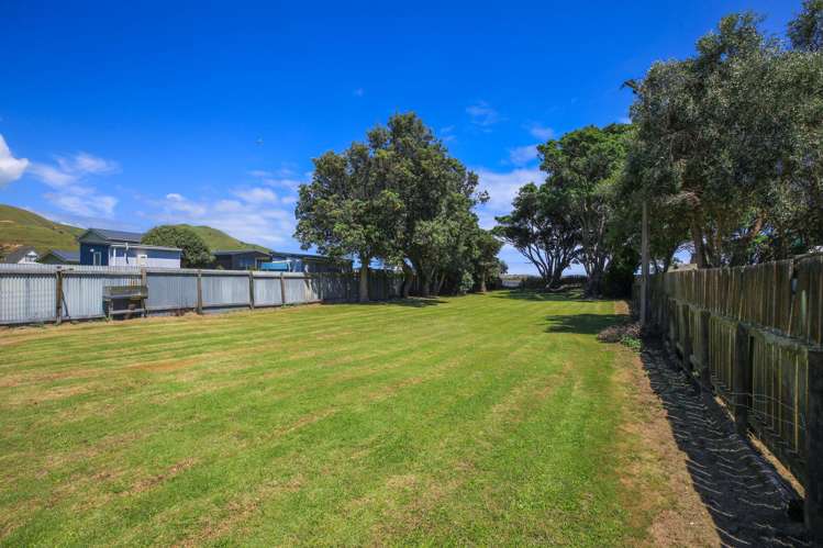 14 Rauparaha Street Marokopa_13