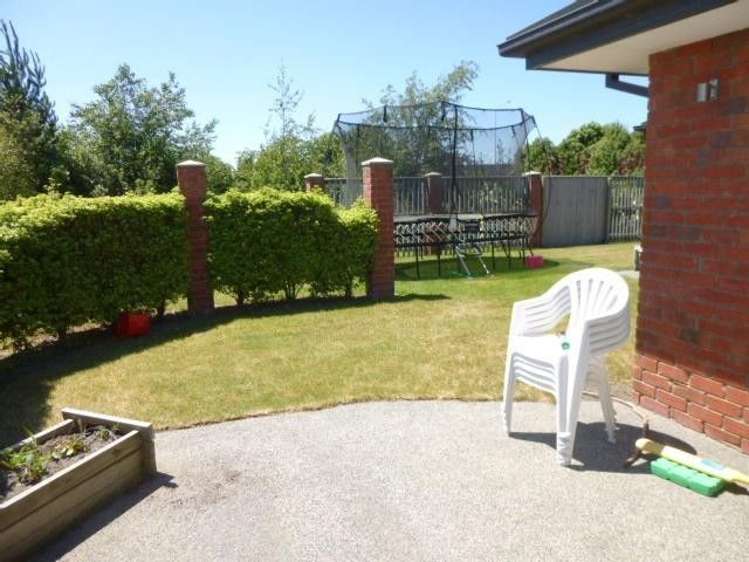 4 Glen Arrife Place Wigram_15