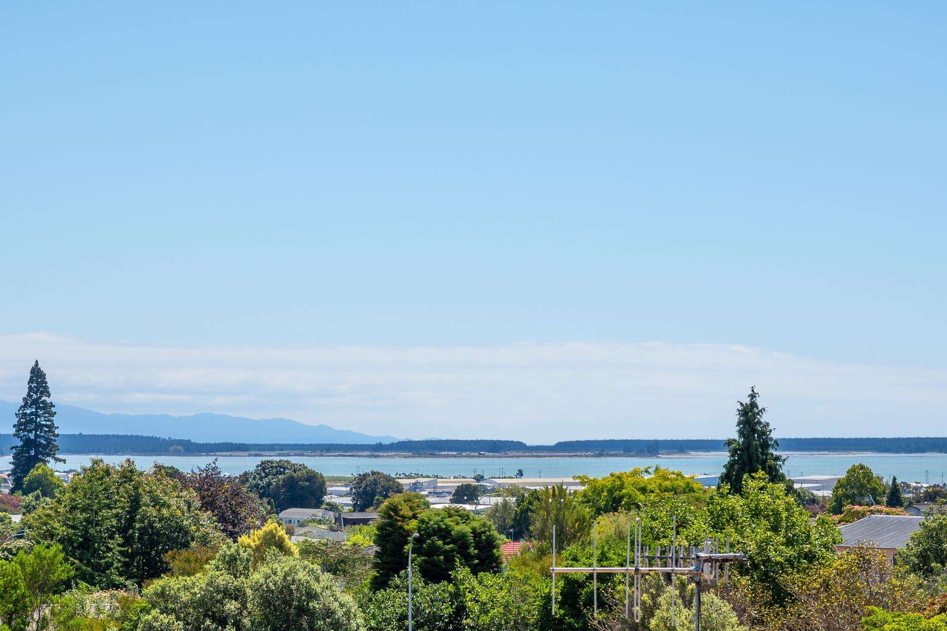 27 Idesia Grove Richmond_0