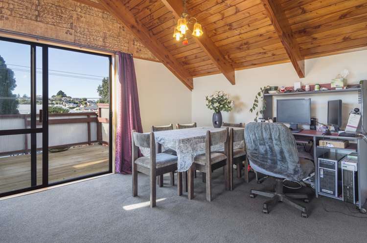 106 Windsor Road Bellevue_12