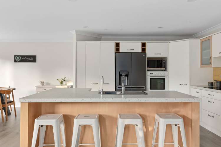 200 The Oaks Drive Cambridge_6