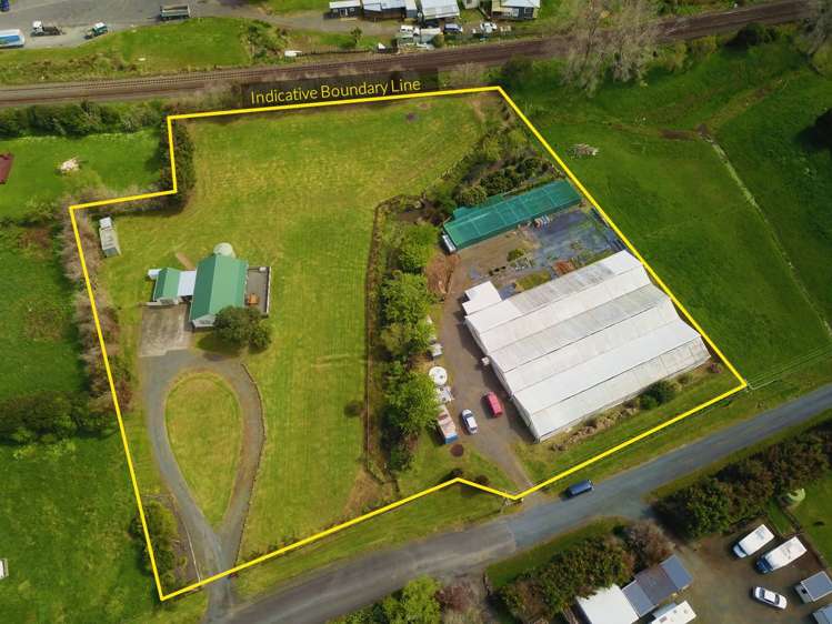 15 Kath Henry Lane Drury_13