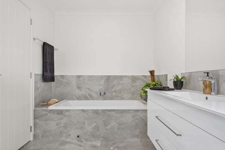 1020B Papamoa Beach Road Papamoa_15