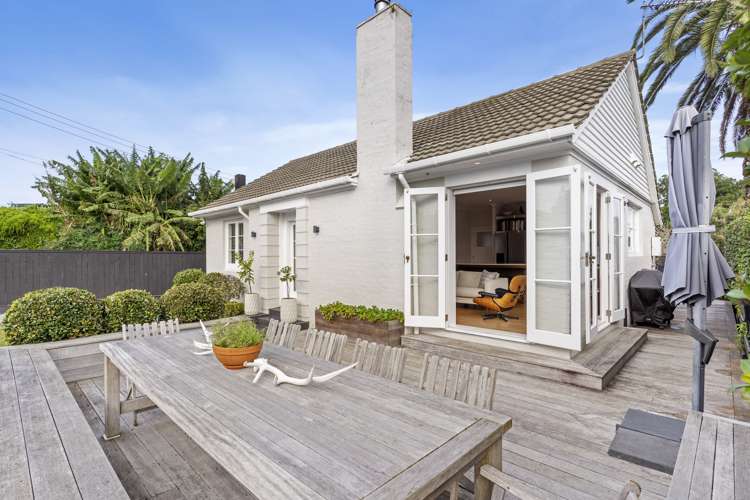 1 Smith Crescent Onehunga_2