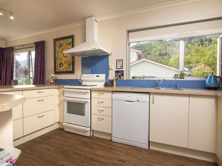 7 Leicester Street Picton_8