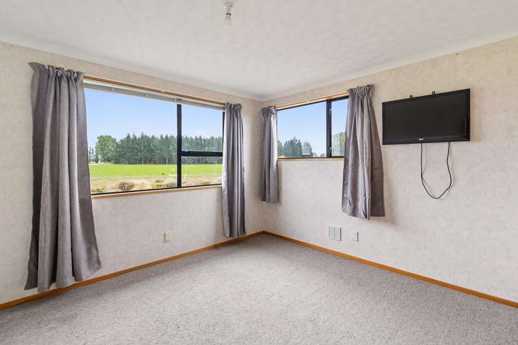 206 Winchester-Geraldine Road Geraldine Flat_15