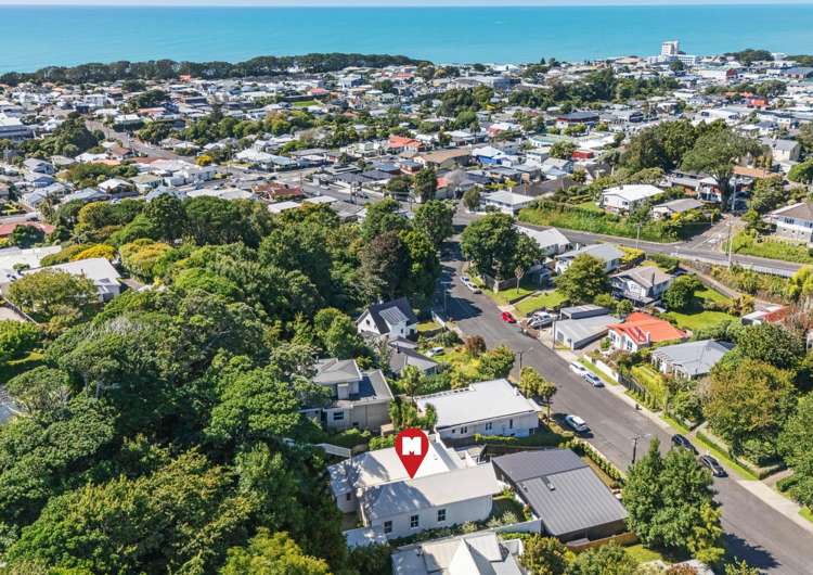 16 Bracken Street New Plymouth_40