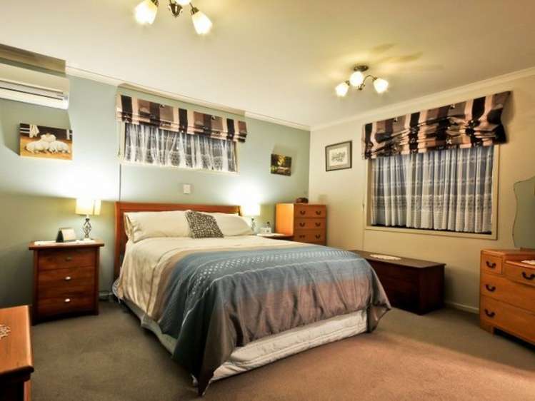 1 Belgrave Court Huntington_12