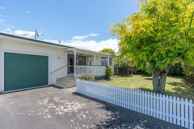 1b Grange Avenue Nawton_1