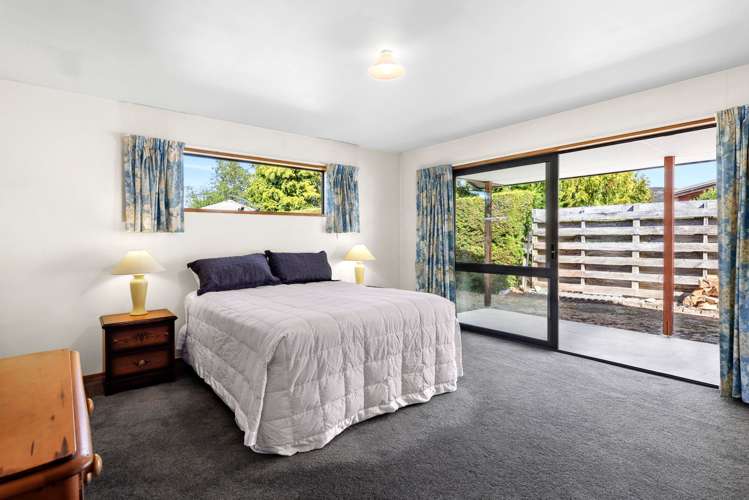 3 Dale Street Albert Town_9