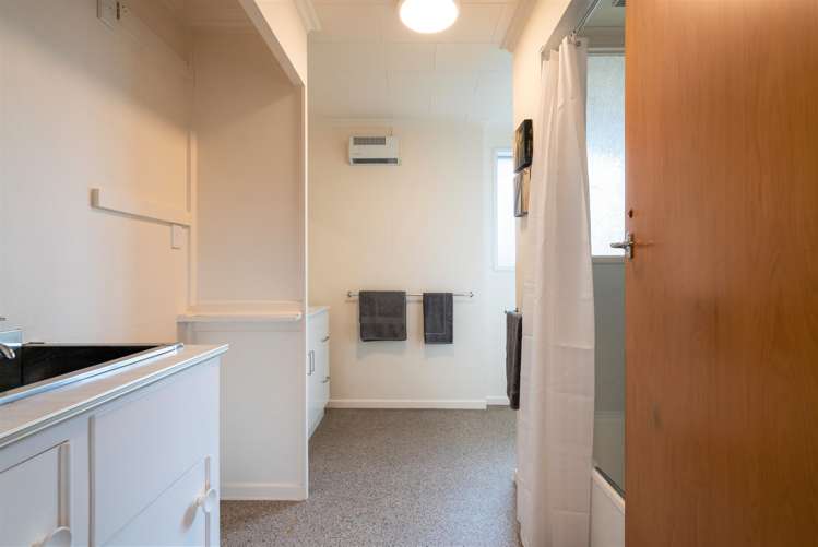 63a Scobie Road Waverley_10