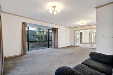 90a Govett Avenue_3