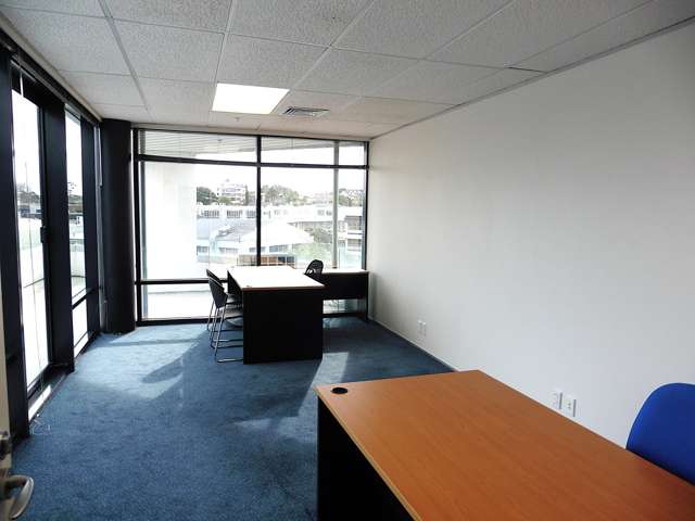 Suite 4/95 Hurstmere Road Takapuna_2