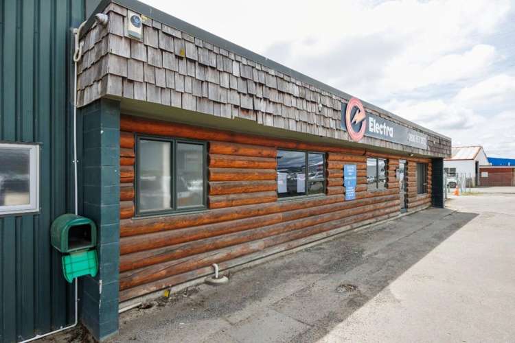 12-14 Coventry Street Levin_13