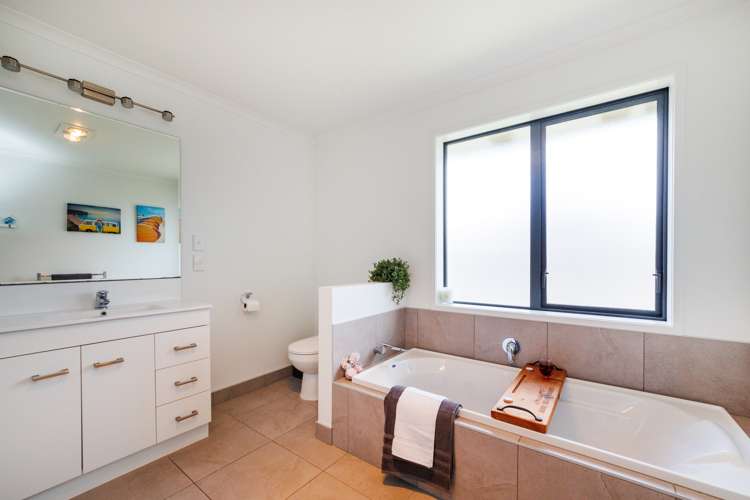 6 Georgia Court Feilding_16