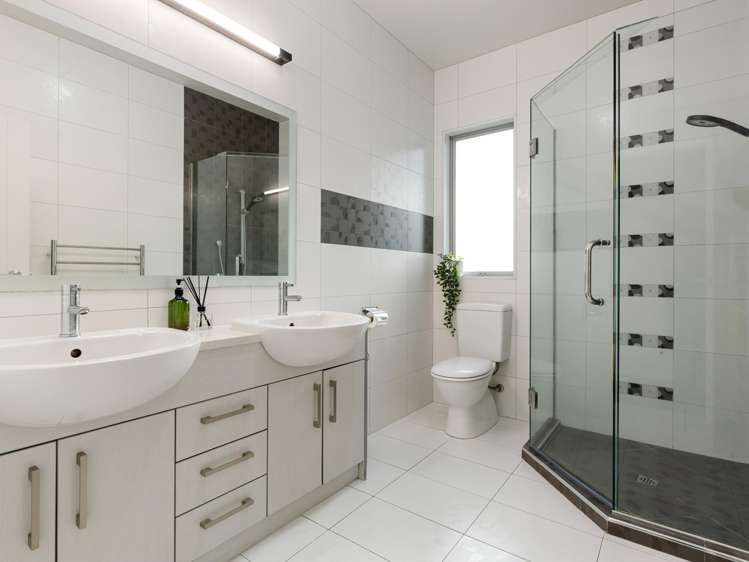 36 Rhys Avenue Huntington_10