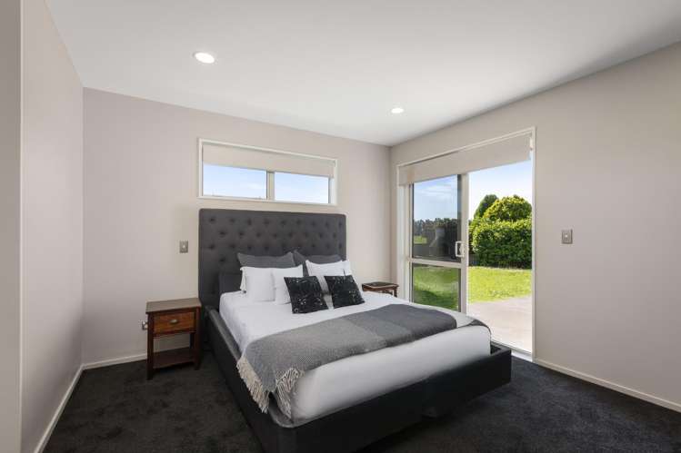 8 Wakatere Place Thames_16