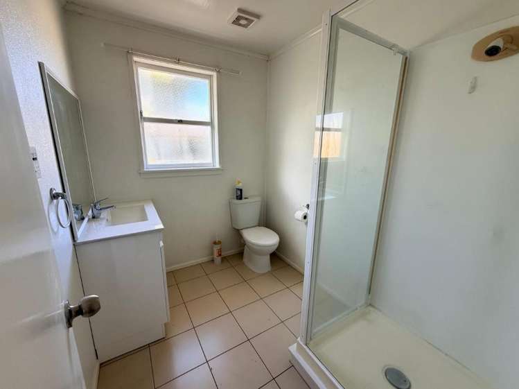 1/669 New North Road Morningside_9