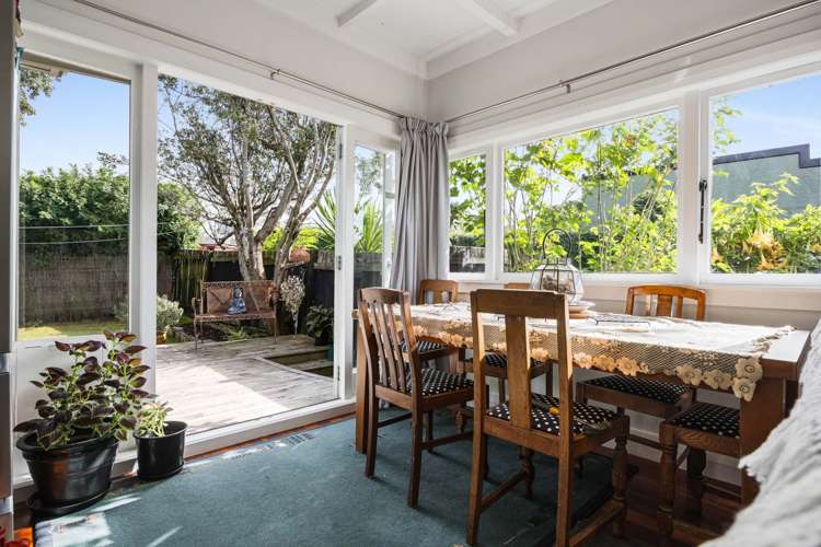 30 Walmsley Road Mangere Bridge_2