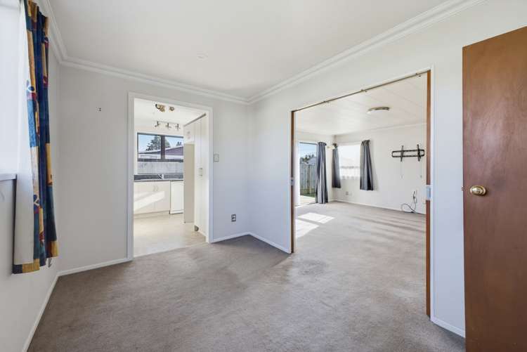 59 Cloten Road Stratford_9