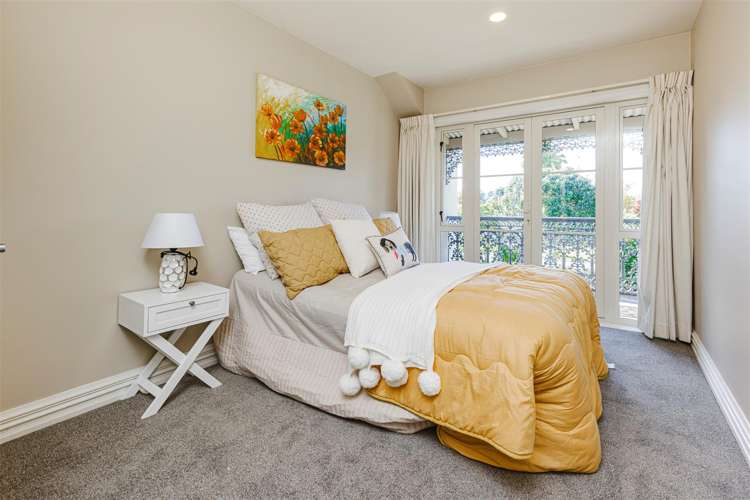 10 Leneford Drive East Tamaki_15