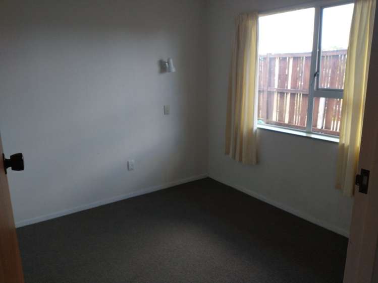 132 Seddon Street Pukekohe_11