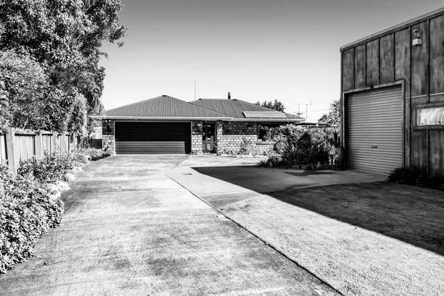 Not just a shed ... A lifestyle statement!!