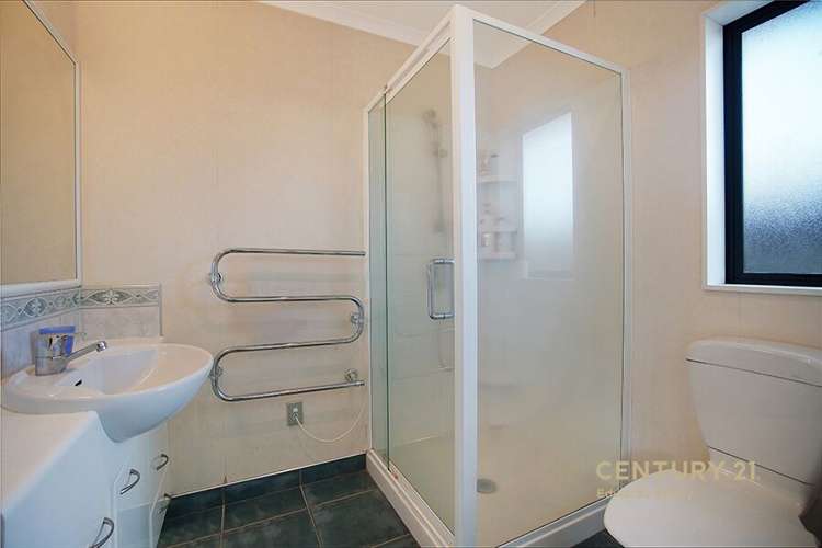 21 Macnean Drive East Tamaki Heights_11