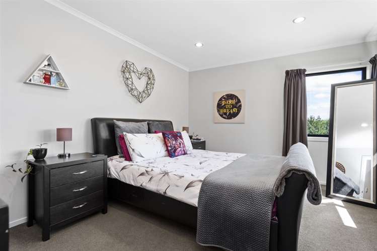 48 Ihimaera Terrace Leamington_11