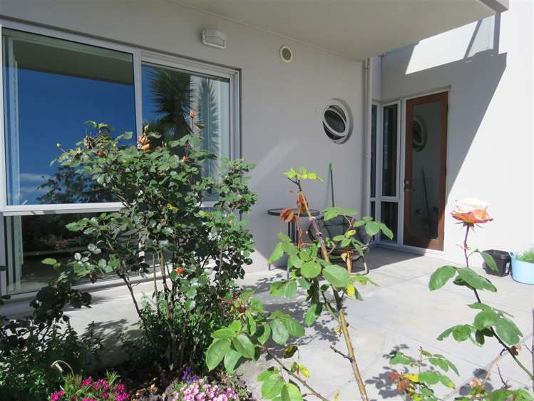 12 Bayview Place Cass Bay_14