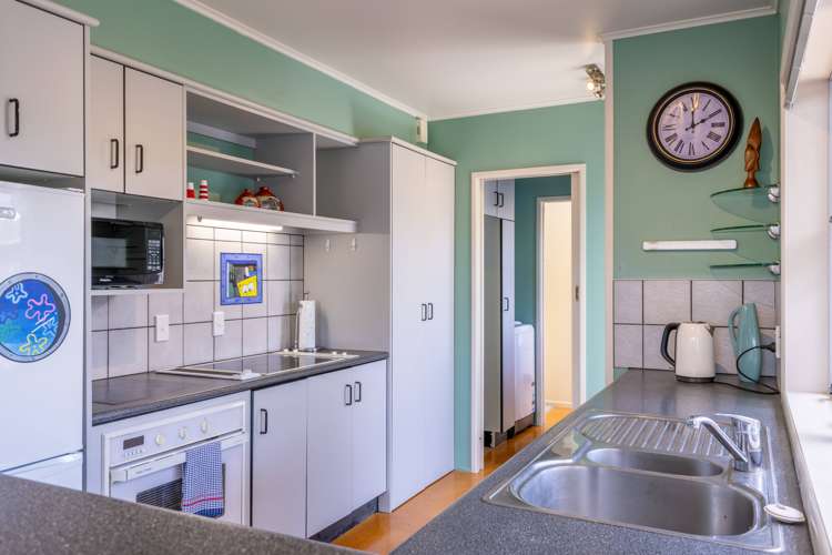 5 Tudor Crescent Chedworth_13