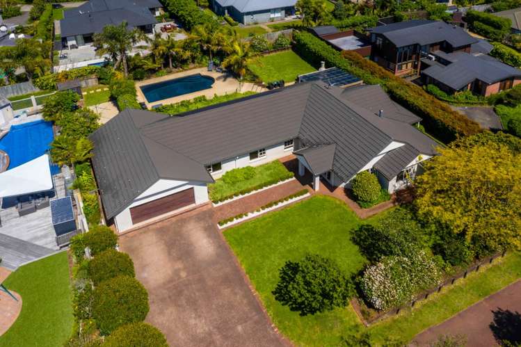 5 Kimberly Grove Greenhithe_0