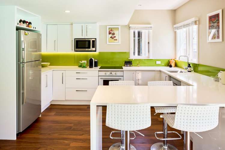 222 Marine Drive, Lowry Bay Eastbourne_17