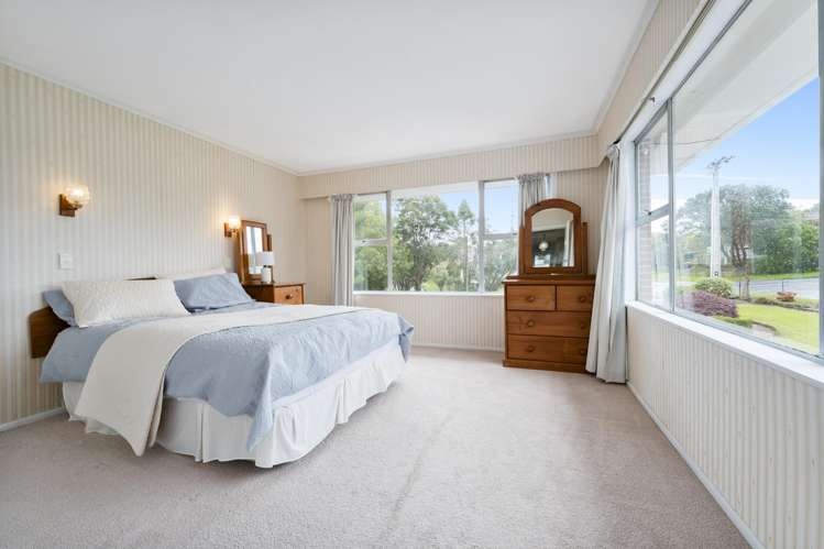 8 Fowey Avenue Te Atatu South_7