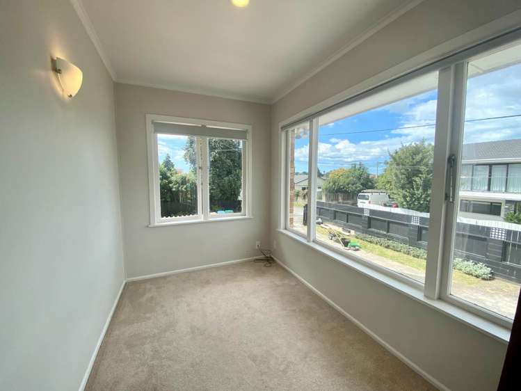 287 Ellerslie Panmure Highway Mt Wellington_11