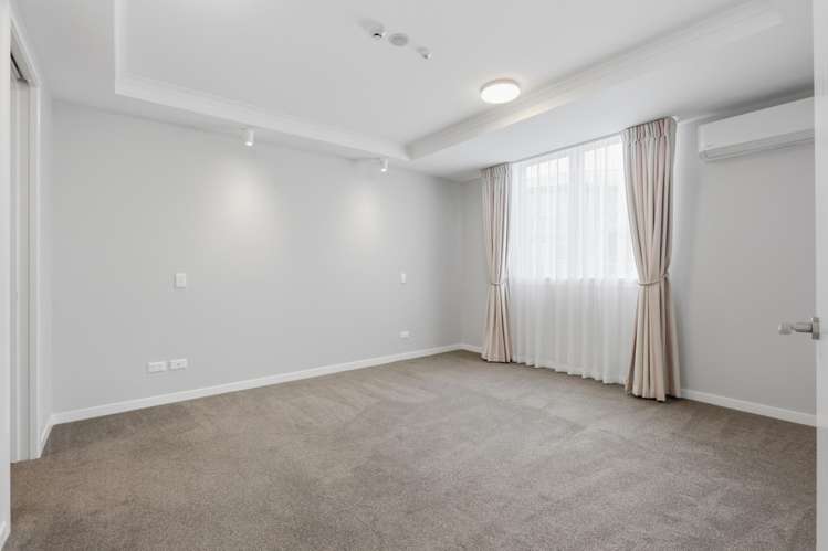 140 Eaves Bush Parade Orewa_12