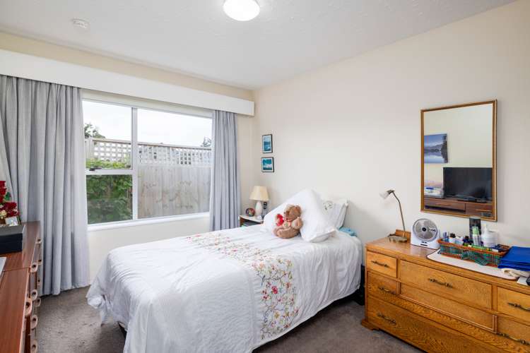 1/57 Beach Road North New Brighton_5