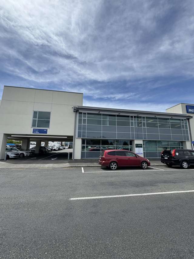 205 Hastings Street South (First Floor) Hastings_2