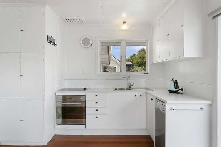 3a Norfolk Road Waipahihi_5