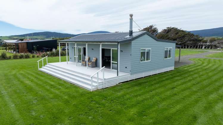 5 Surrey Street Orepuki_17