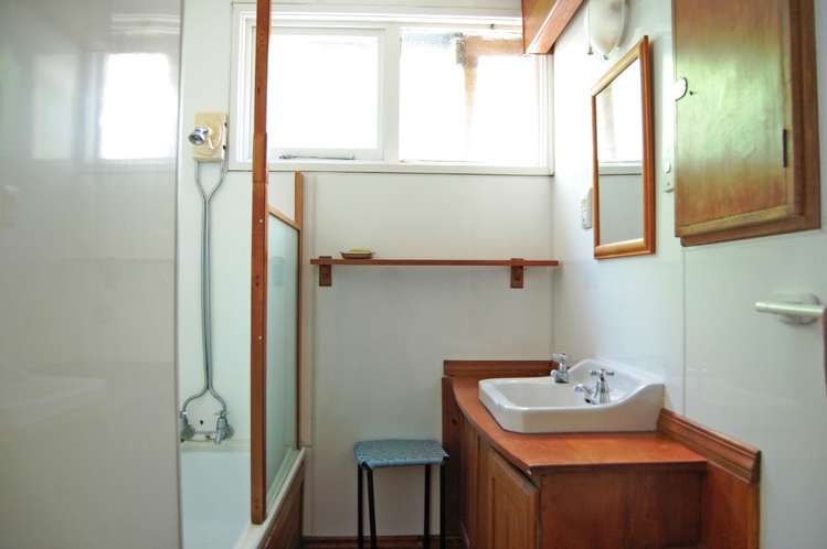 14 Tui Terrace Waipori Falls_10