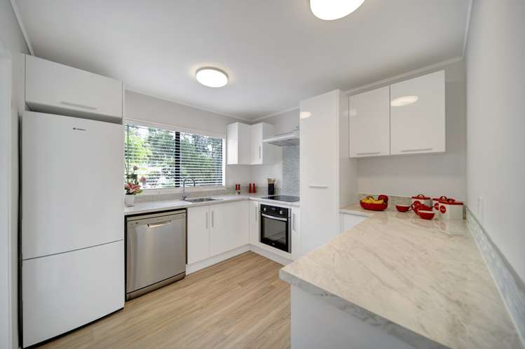 12/24 Beswick Place Birkdale_6