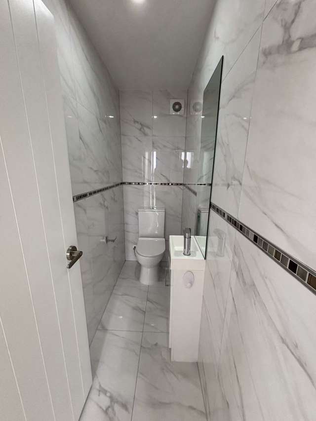 31A Helleur Road Massey_2