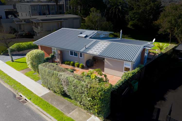 8 Blue Gum Rise Sunnyhills_36