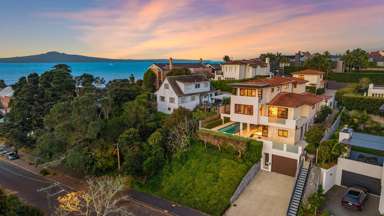 10 Ronaki Road_4
